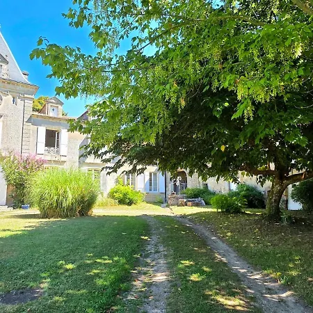 Chateau De Boismartin - Domaine Dans La Nature Nyaraló *