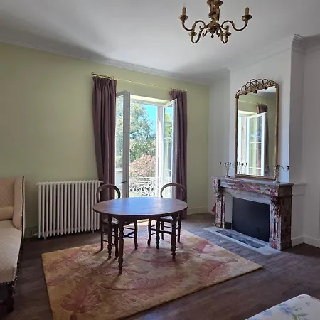 Chateau De Boismartin - Domaine Dans La Nature * Virsac